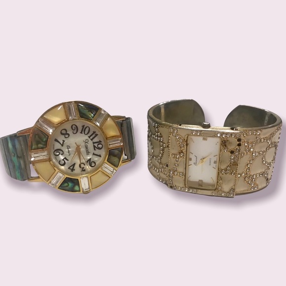 🌟SALE 2/$10.00‼️ Women’s Accessories set of 2 Watches - Picture 2 of 5